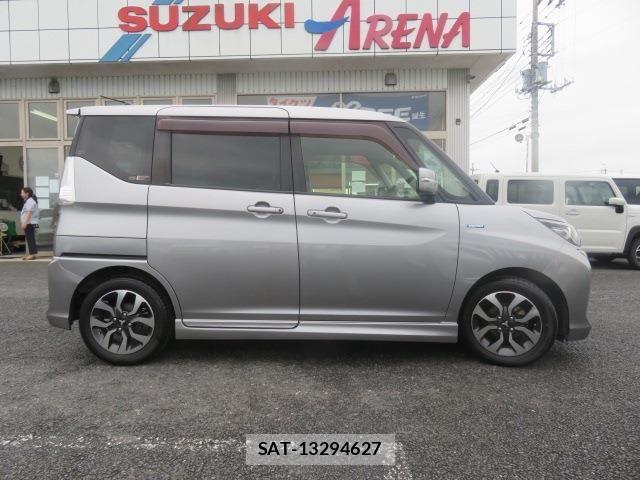 Mitsubishi DELICA 2017-06 7876116-2