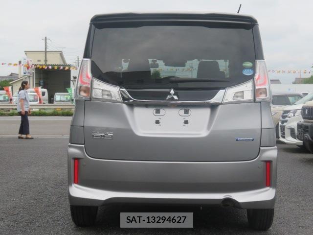 Mitsubishi DELICA 2017-06 7876116-3