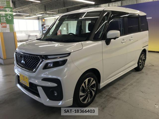 Mitsubishi DELICA 2021-05 8207287-10