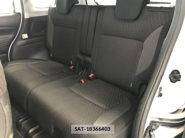 Mitsubishi DELICA 2021-05 8207287-16