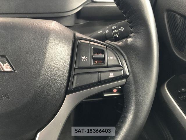 Mitsubishi DELICA 2021-05 8207287-29