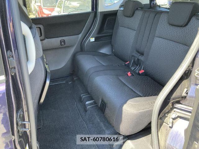 Mitsubishi DELICA 2018-02 8245044-17