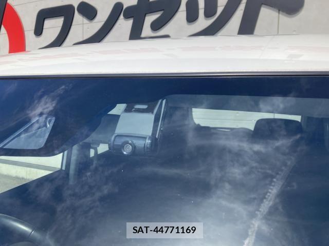 Mitsubishi DELICA 2020-05 8412015-12
