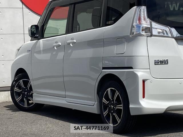 Mitsubishi DELICA 2020-05 8412015-15