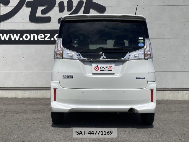 Mitsubishi DELICA 2020-05 8412015-17