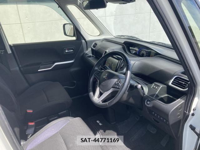 Mitsubishi DELICA 2020-05 8412015-20