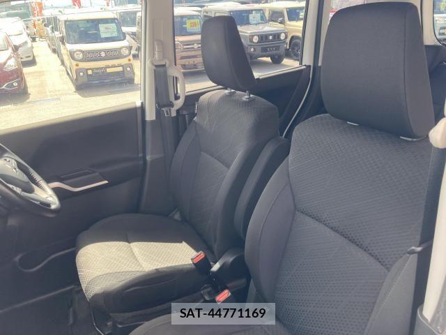 Mitsubishi DELICA 2020-05 8412015-24