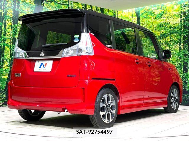 Mitsubishi DELICA 2017-12 8438074-17
