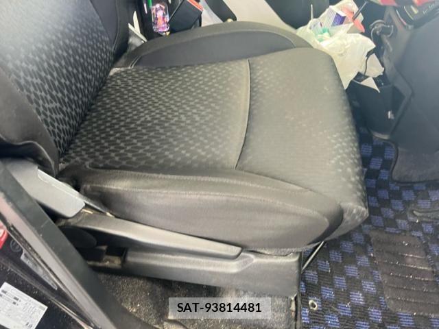 Mitsubishi DELICA 2016-08 8457356-16