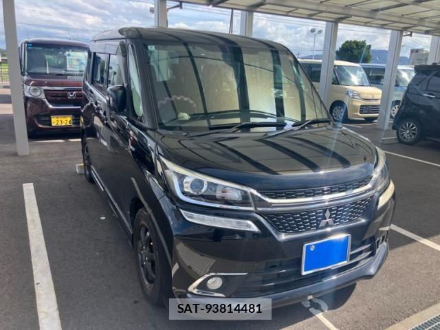 Mitsubishi DELICA 2016-08 8457356-1