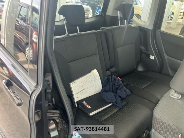 Mitsubishi DELICA 2016-08 8457356-24