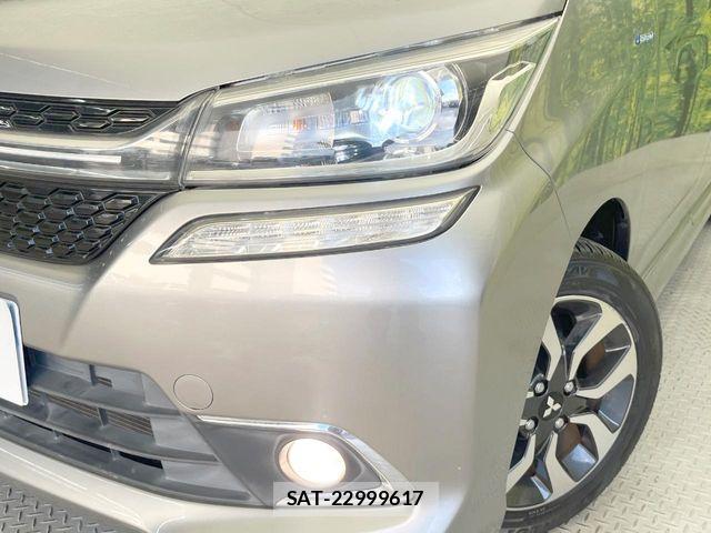 Mitsubishi DELICA 2017-11 8524373-11