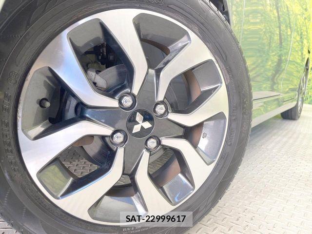 Mitsubishi DELICA 2017-11 8524373-12