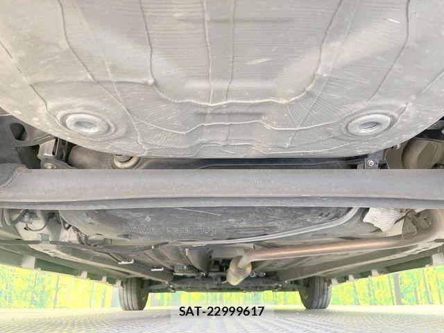 Mitsubishi DELICA 2017-11 8524373-18