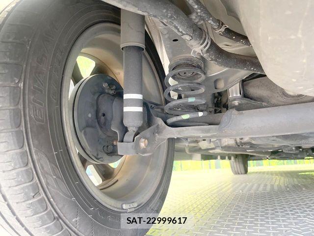 Mitsubishi DELICA 2017-11 8524373-19
