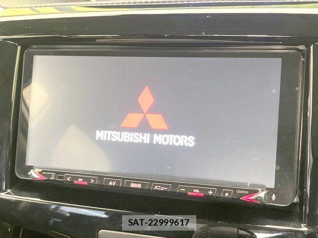 Mitsubishi DELICA 2017-11 8524373-2