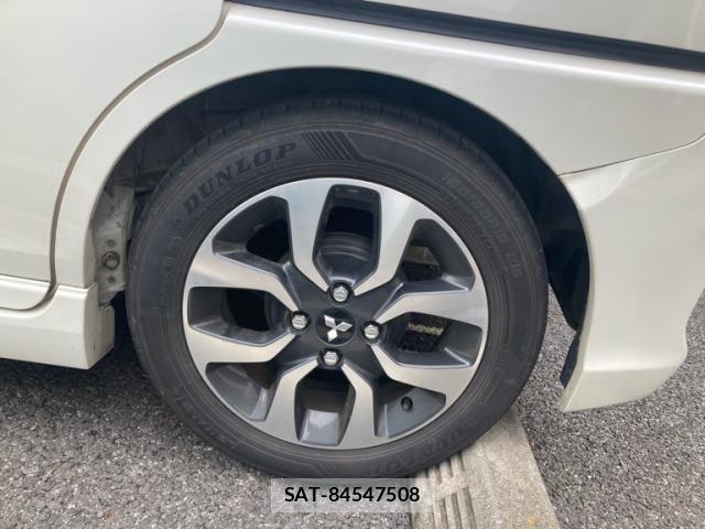 Mitsubishi DELICA 2018-01 8561691-7
