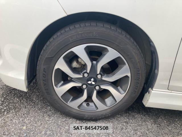 Mitsubishi DELICA 2018-01 8561691-8