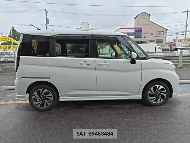 Mitsubishi DELICA 2023-11 8828704-10