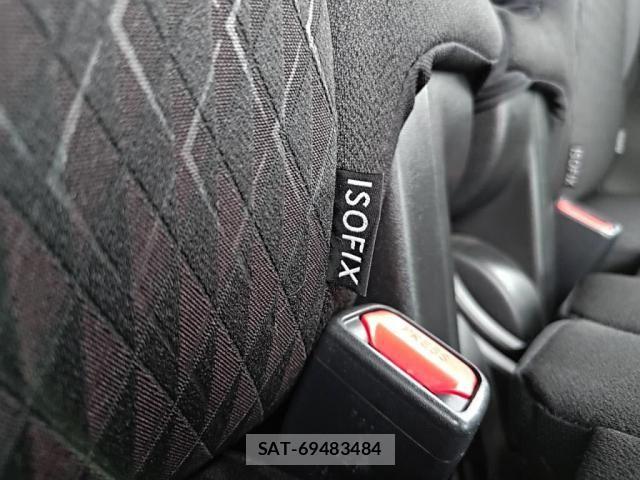 Mitsubishi DELICA 2023-11 8828704-23