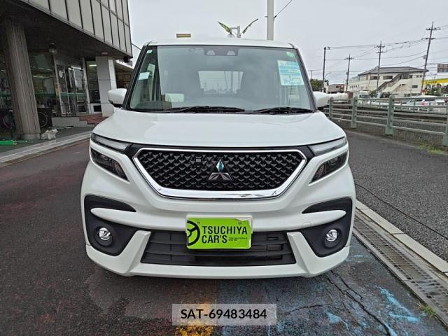 Mitsubishi DELICA 2023-11 8828704-8