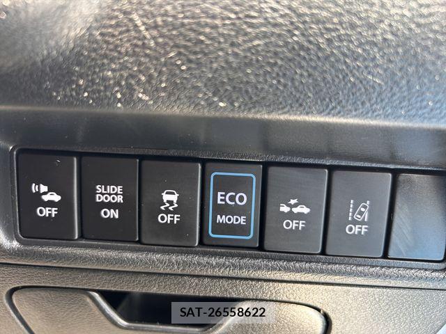Mitsubishi DELICA 2017-12 8883522-11