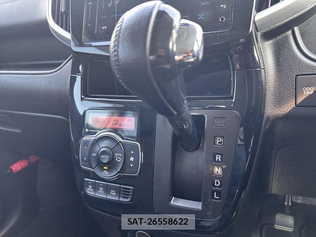 Mitsubishi DELICA 2017-12 8883522-21