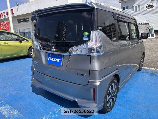 Mitsubishi DELICA 2017-12 8883522-5