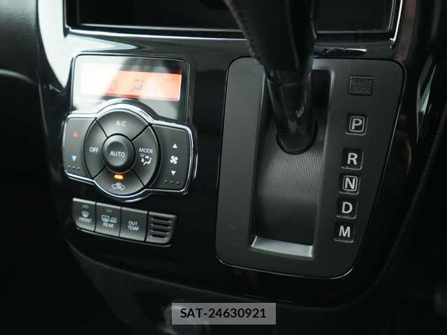 Mitsubishi DELICA 2020-08 7271811-13