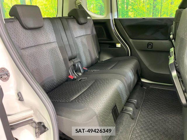 Mitsubishi DELICA 2017-03 7562050-9