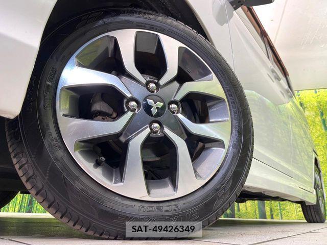 Mitsubishi DELICA 2017-03 7562050-12