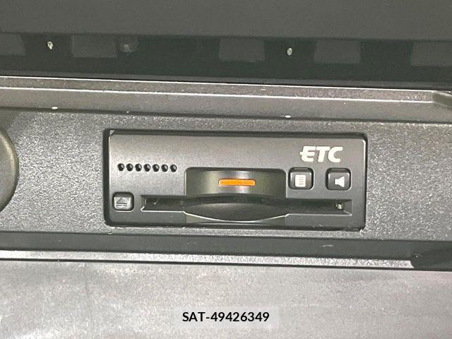 Mitsubishi DELICA 2017-03 7562050-5