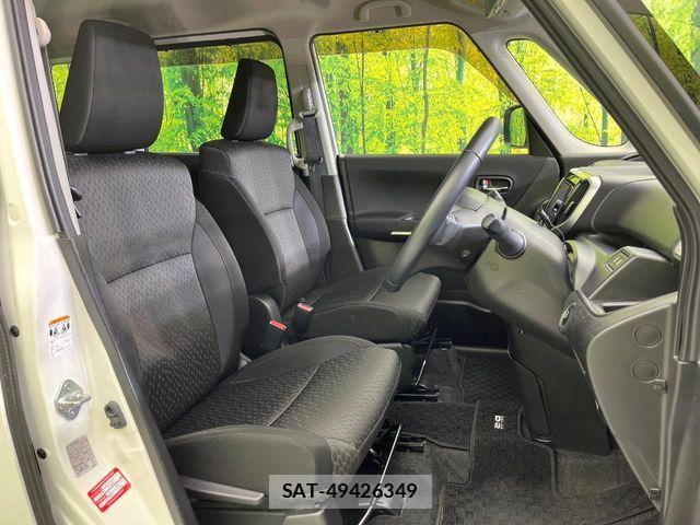 Mitsubishi DELICA 2017-03 7562050-8