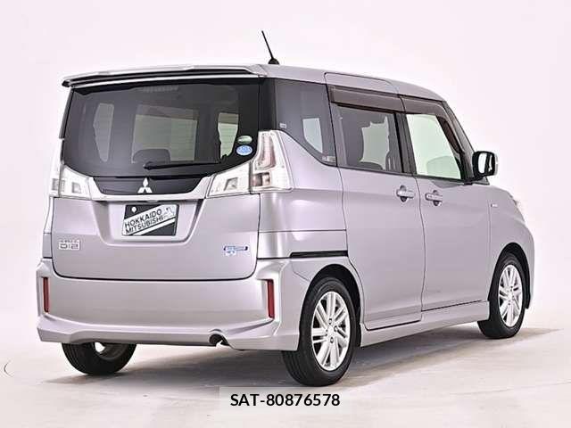 Mitsubishi DELICA 2018-06 8098871-17