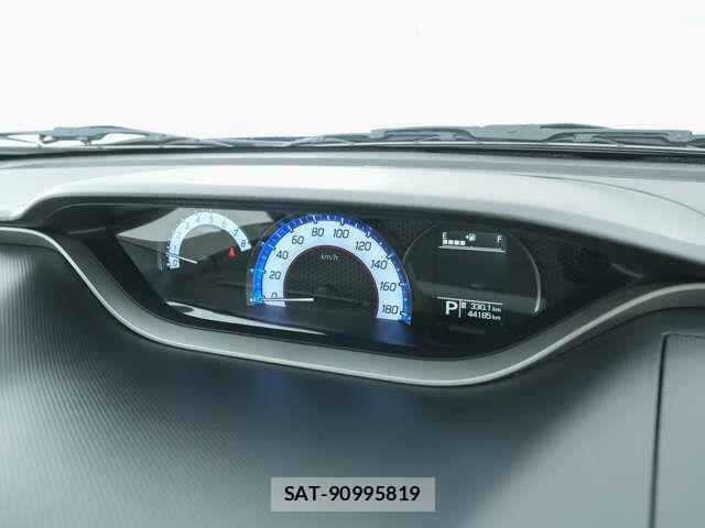 Mitsubishi DELICA 2016-02 8524374-11