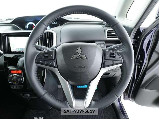 Mitsubishi DELICA 2016-02 8524374-12