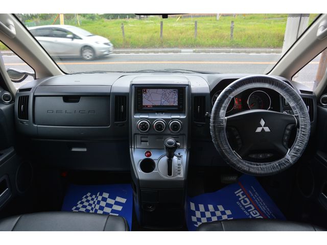 Mitsubishi DELICA 2007-05 915195-6