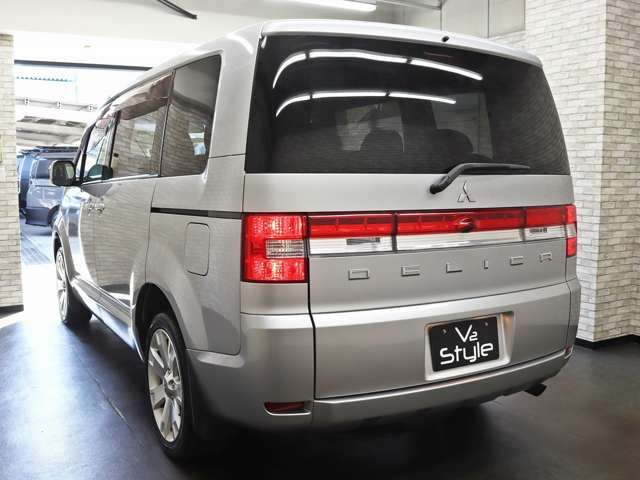 Mitsubishi DELICA 2018-07 2960196-14