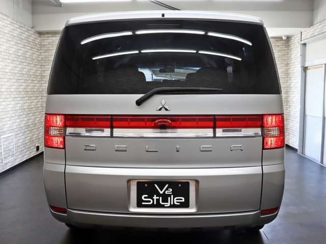 Mitsubishi DELICA 2018-07 2960196-15