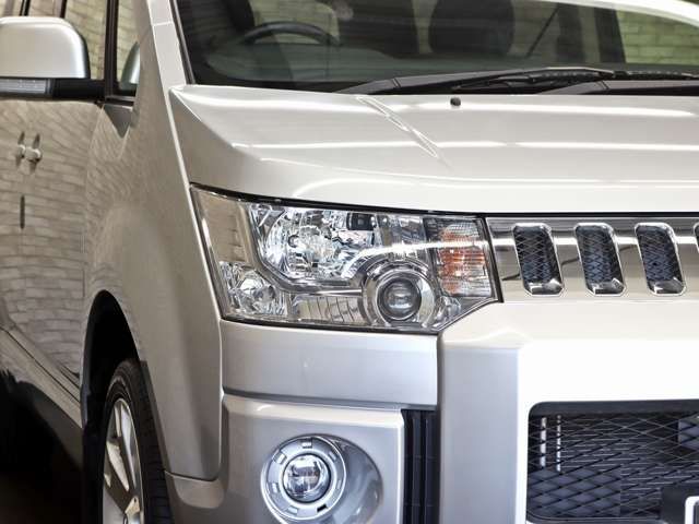 Mitsubishi DELICA 2018-07 2960196-8