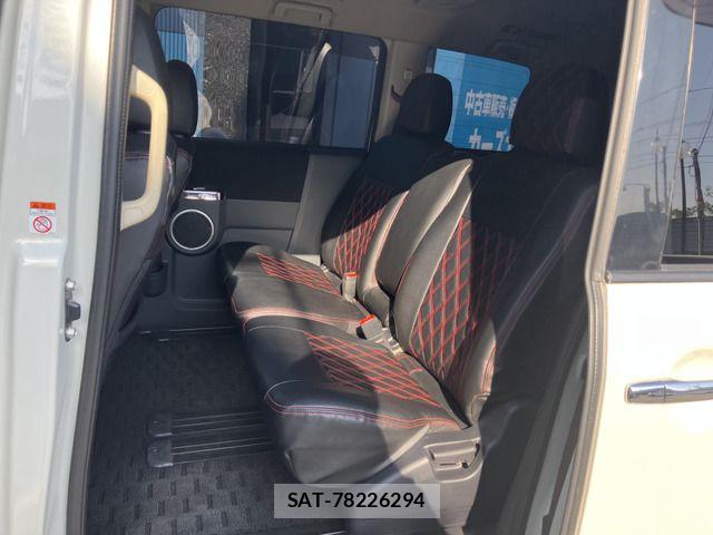 Mitsubishi DELICA 2011-02 5866520-4