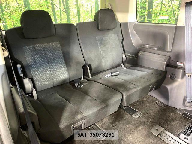 Mitsubishi DELICA 2017-03 5866505-9