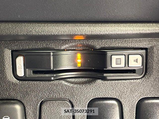 Mitsubishi DELICA 2017-03 5866505-5