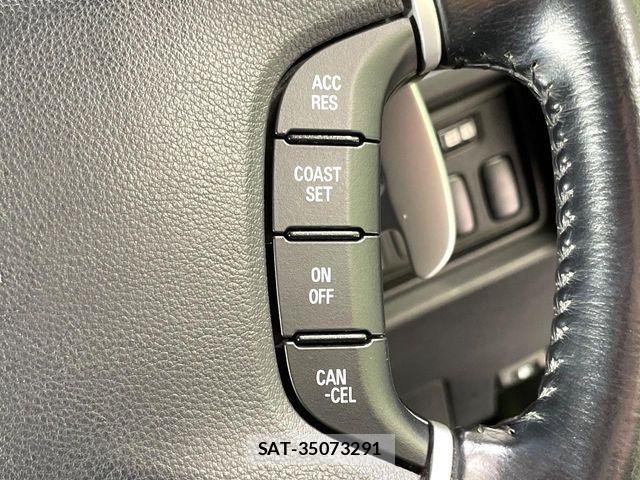 Mitsubishi DELICA 2017-03 5866505-6