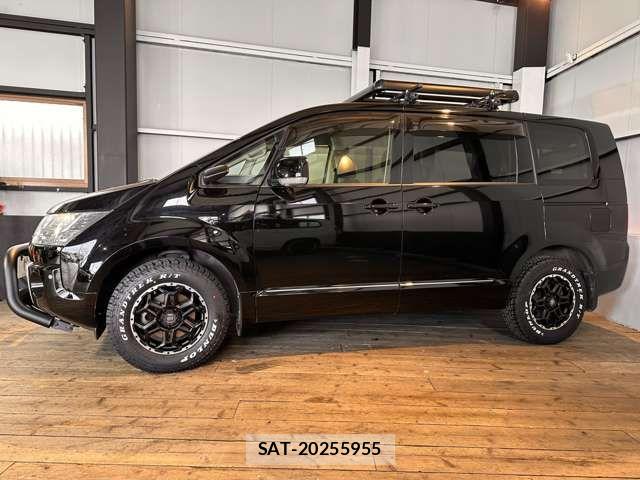 Mitsubishi DELICA 2013-03 5866515-13