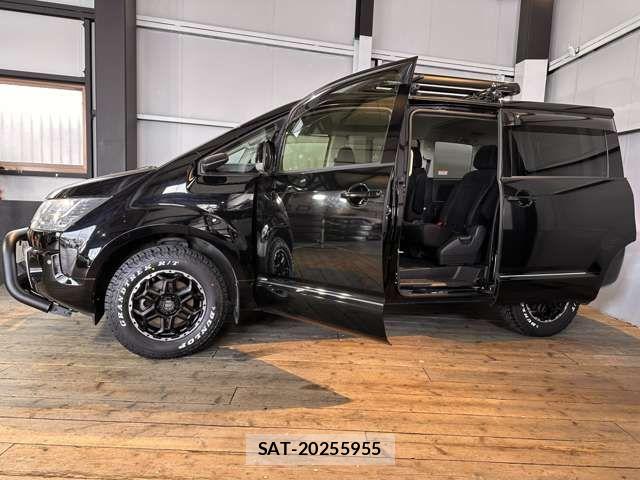 Mitsubishi DELICA 2013-03 5866515-14