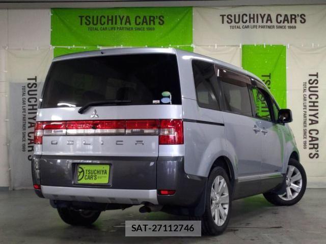 Mitsubishi DELICA 2013-03 6611494-10