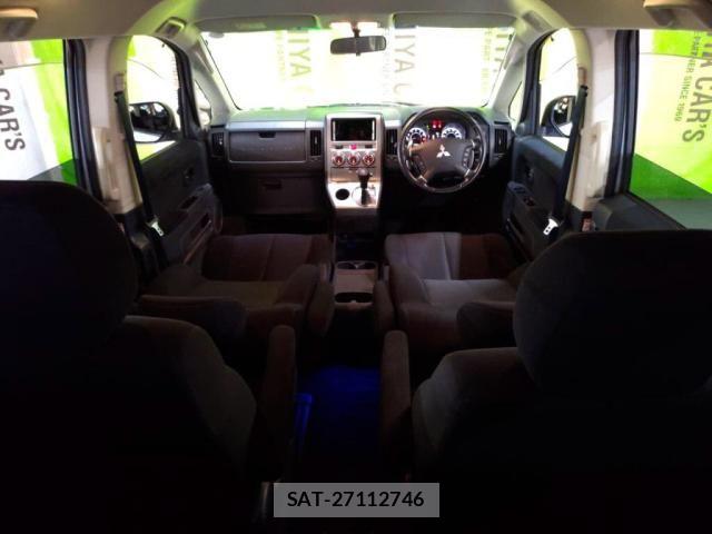 Mitsubishi DELICA 2013-03 6611494-2