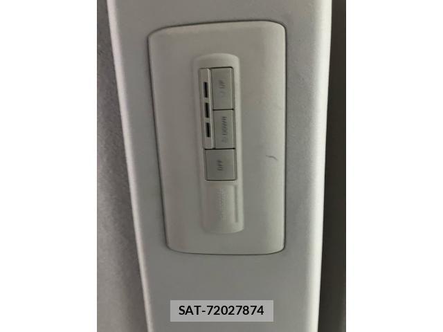 Mitsubishi DELICA 2012-04 6611497-14