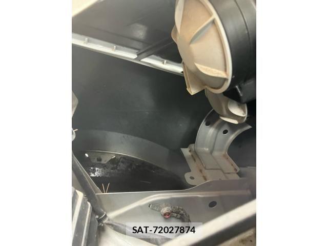 Mitsubishi DELICA 2012-04 6611497-21
